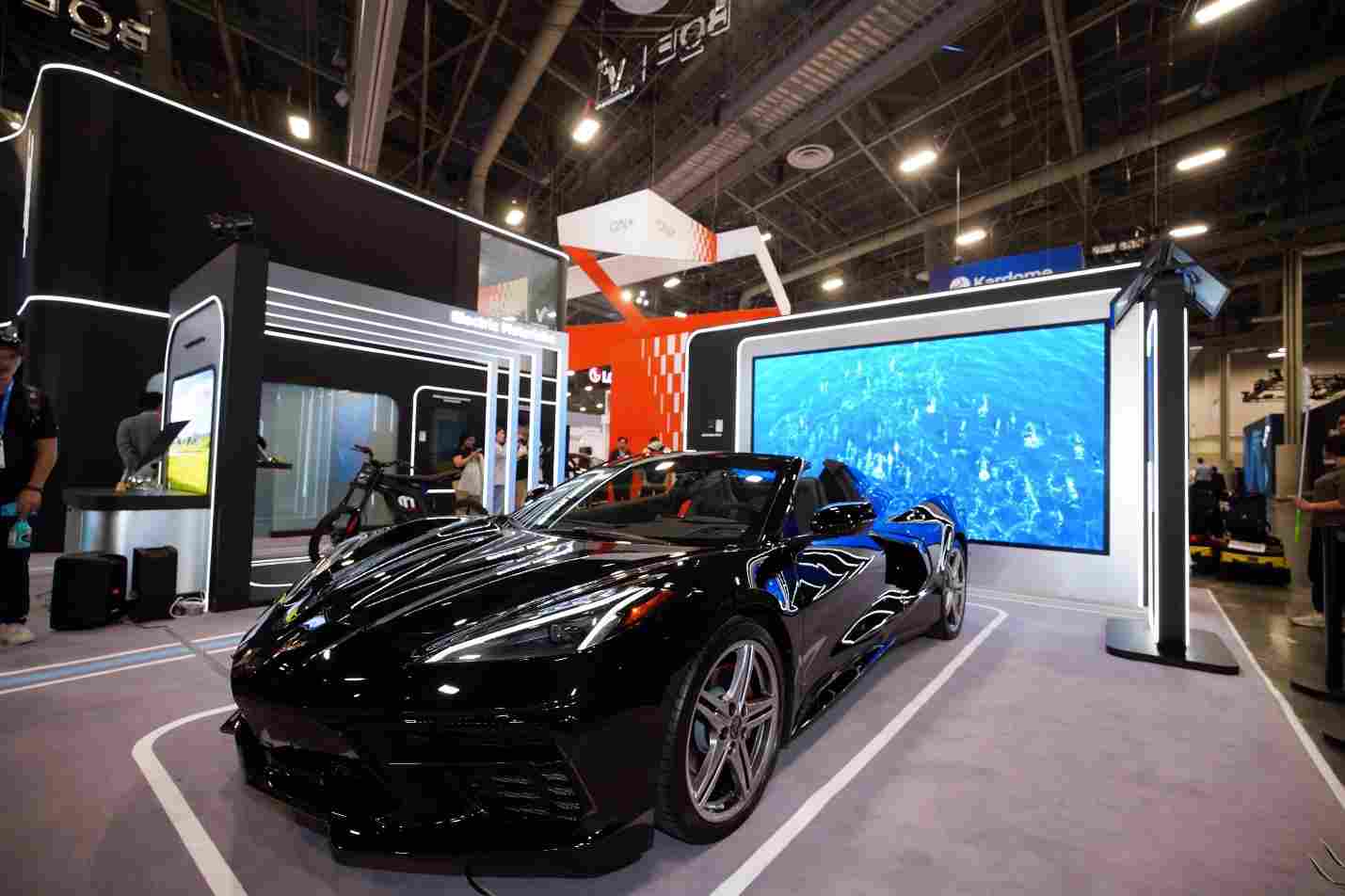 CES 2026：京东方首发HERO 2.0智能座舱，多模态交互全面升级