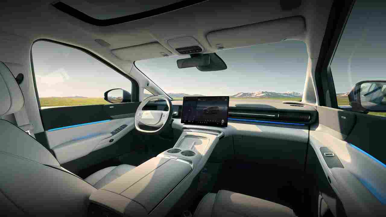 30万级豪华MPV新标杆，小鹏X9增程版核心零部件配套供应商一览