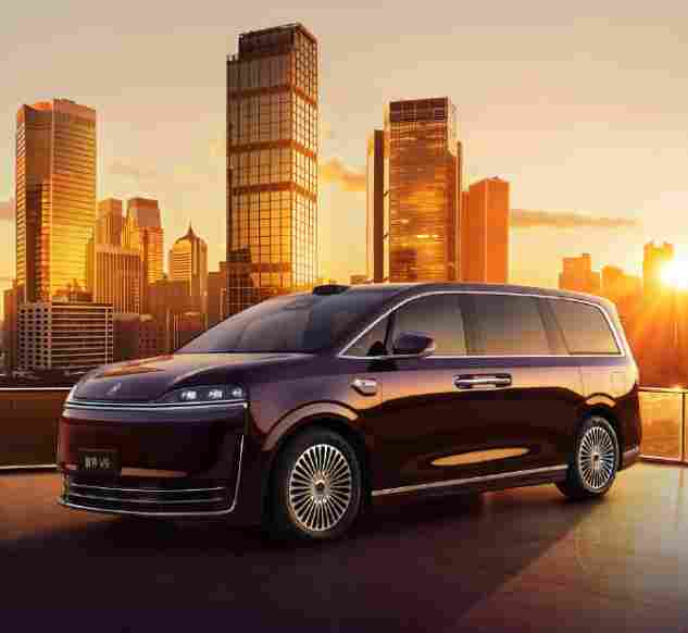 鸿蒙智行首款MPV智界V9登陆工信部目录，剑指50万级豪华市场