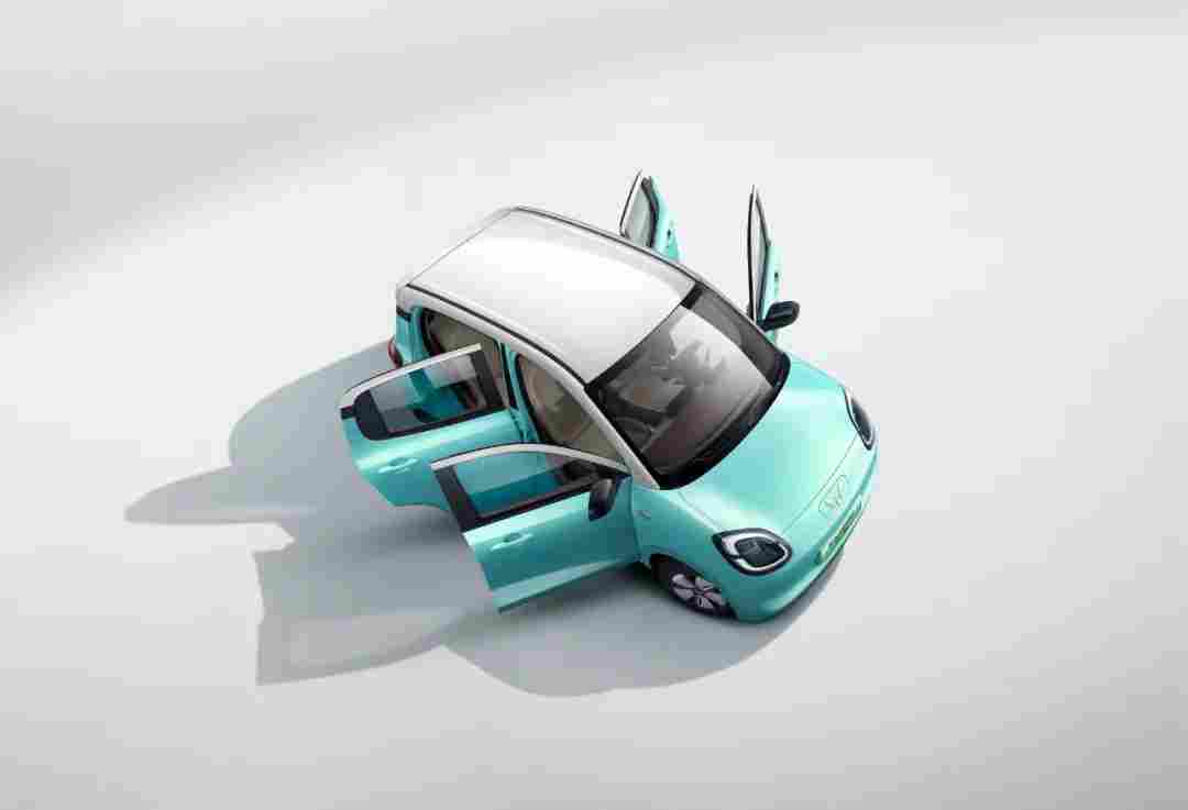 下沉市场，“卷王”五菱的生存法则