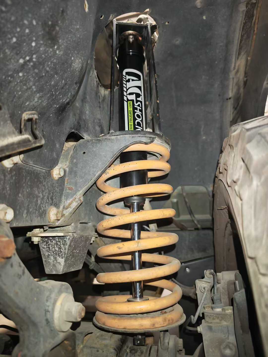 AGshocks氮气减震