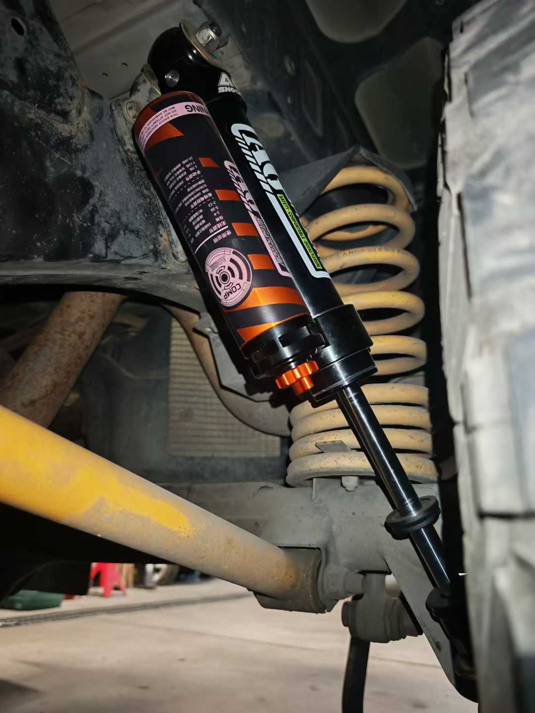 AGshocks氮气减震