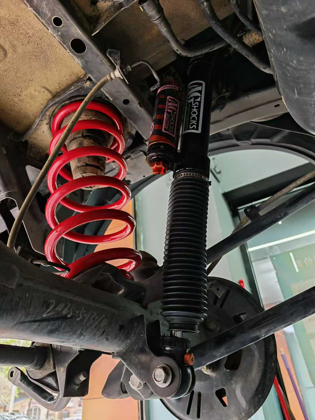 AGshocks氮气减震 AGshocks氮气减震