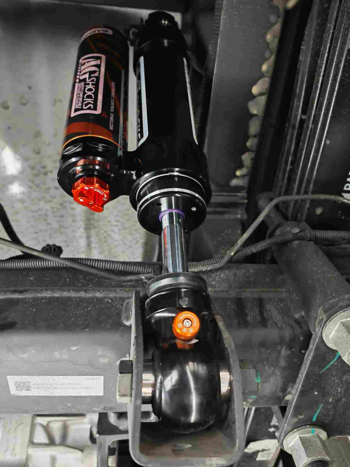 AGshocks氮气减震