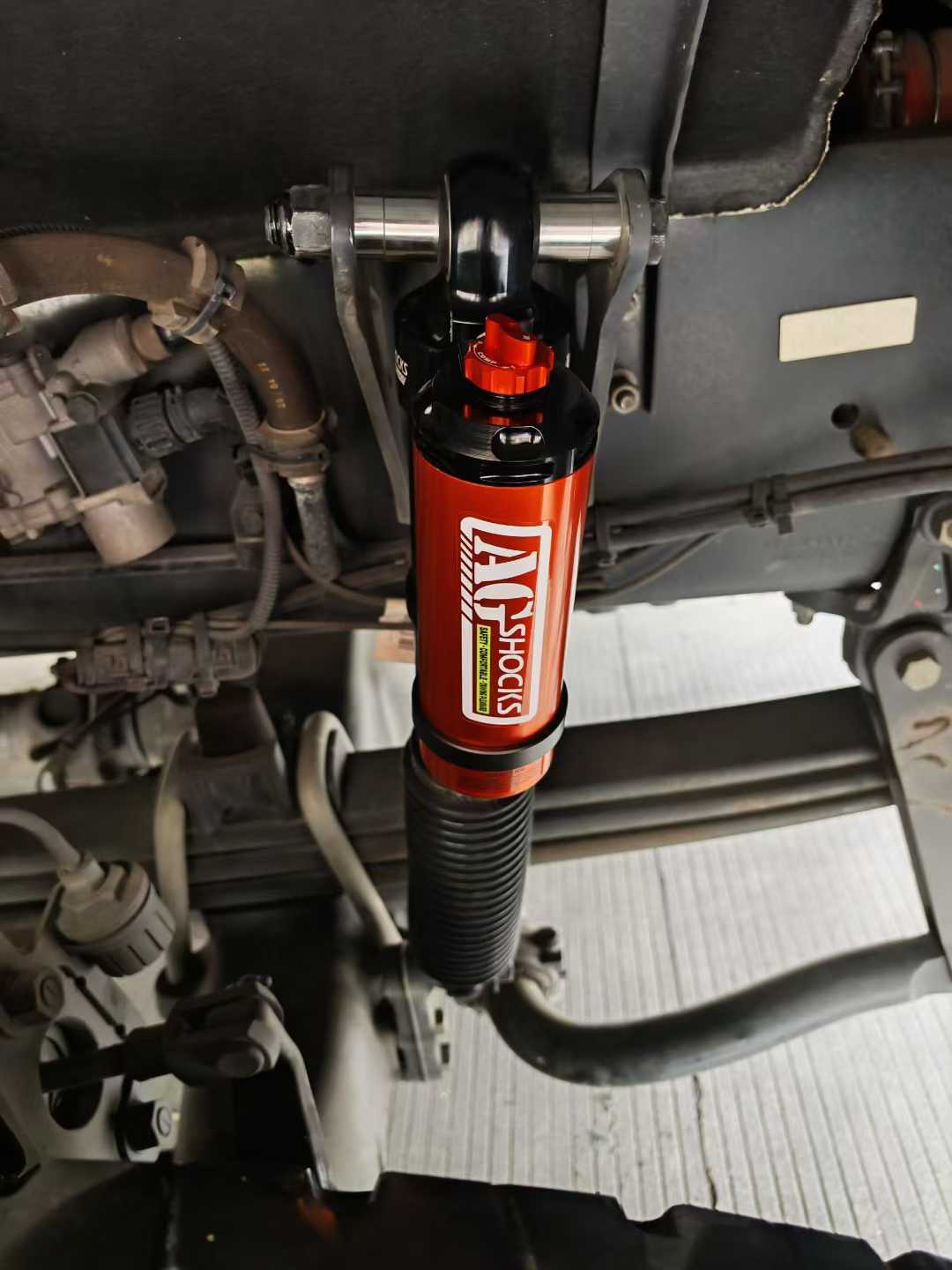 AGshocks氮气减震