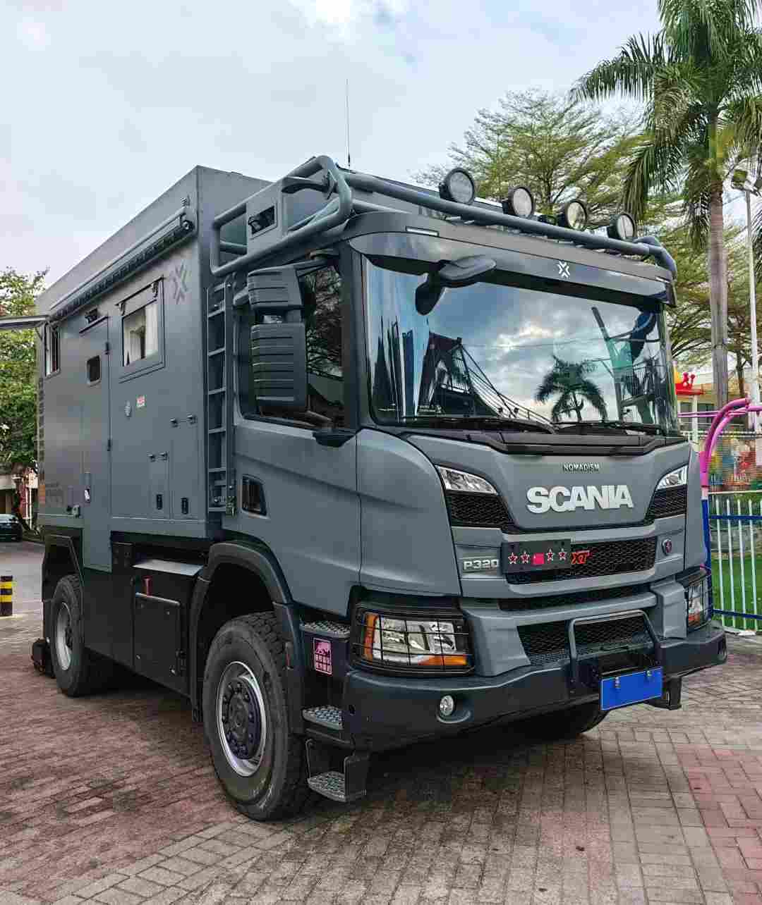 房车减震器改装