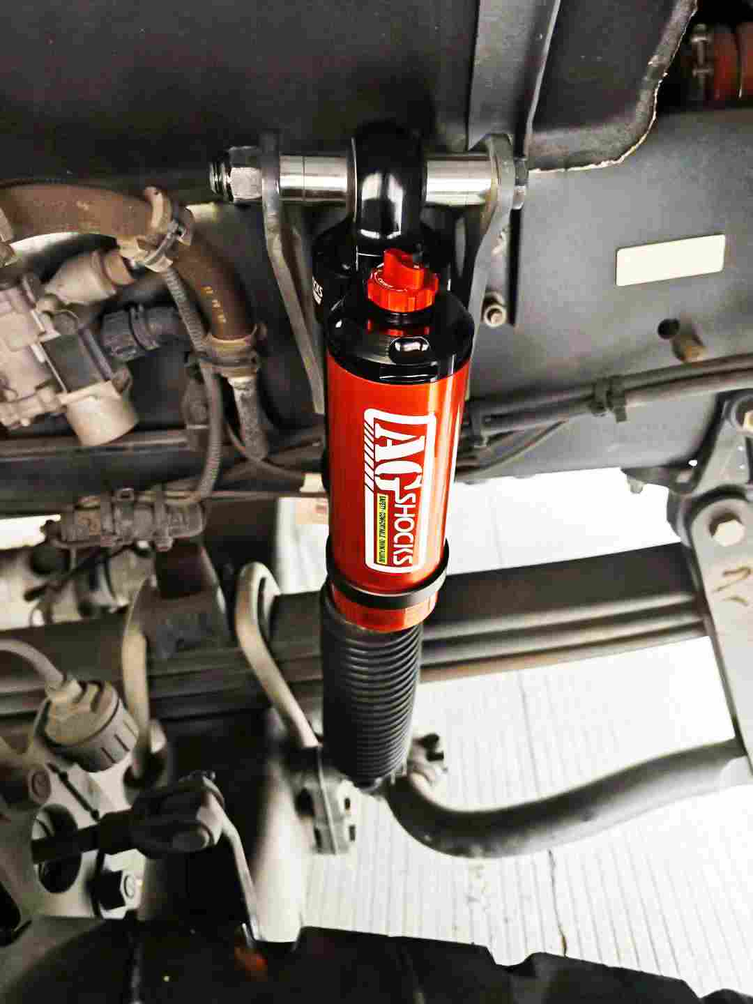 AGSHOCKS氮气减震器